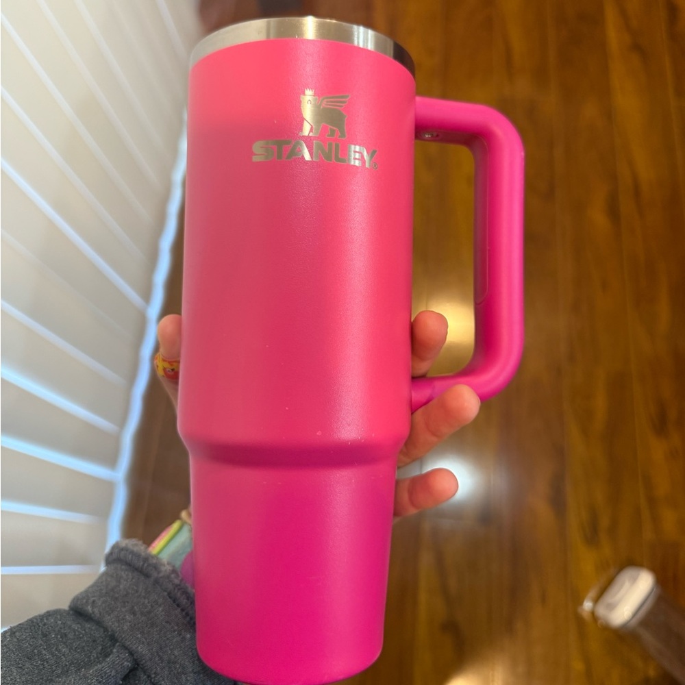 Stanley Pink Travel Mug 30 ounce camilla